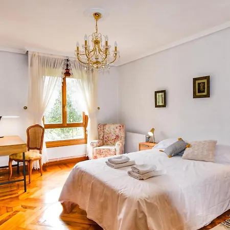 Holiday home Encantadora Casa Familiar Lierganes