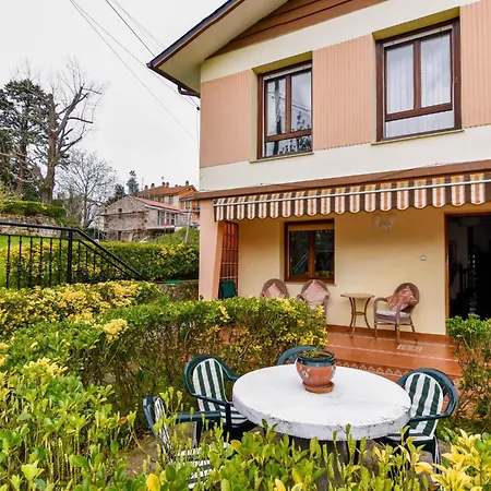 Holiday home Encantadora Casa Familiar Lierganes